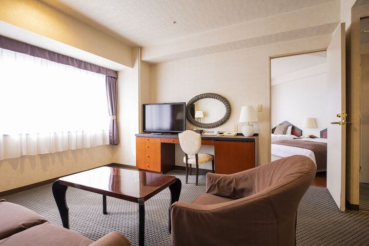 Room 57 of 240