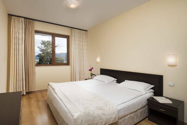 Room 4 of 46