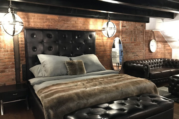 Room 15 of 54
