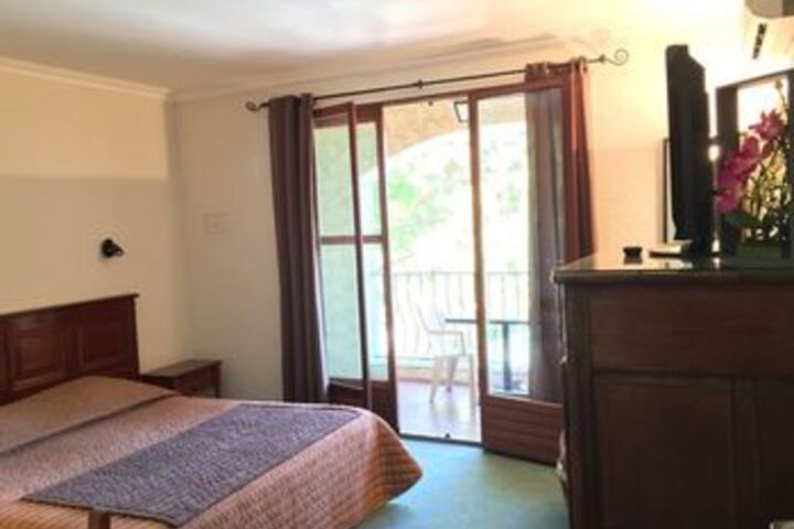 Room 13 of 39