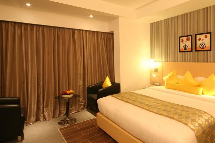Room 14 of 49