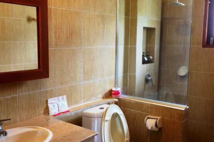 Bathroom Photo