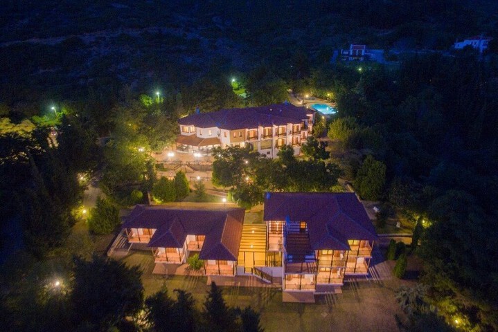 Hotel 31 of 44