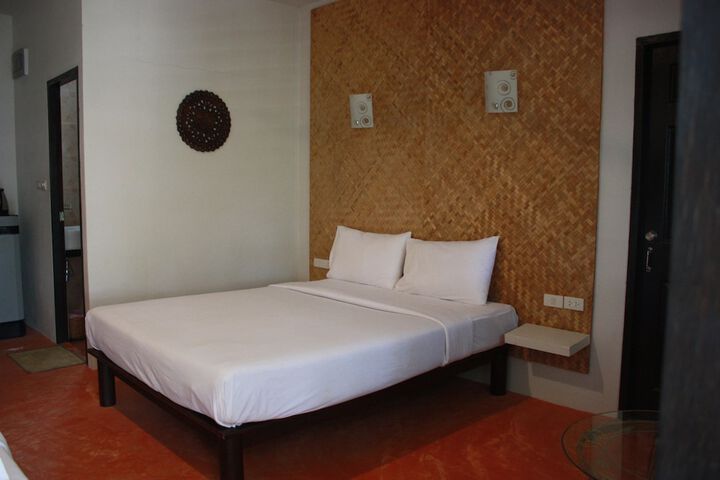 Room 7 of 51