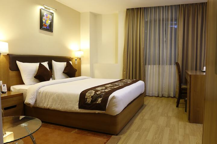 Room 5 of 29