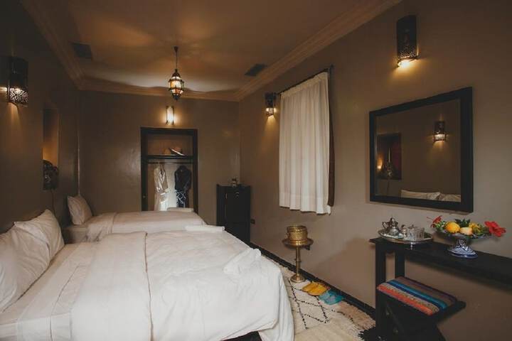 Room 9 of 21