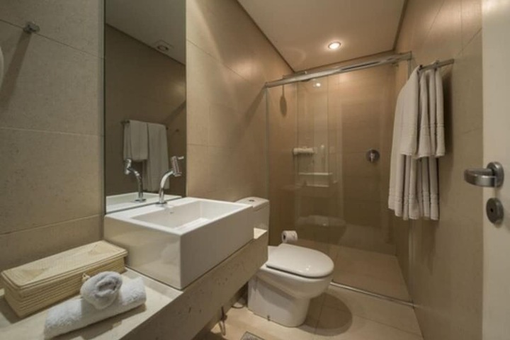 Clean Restrooms