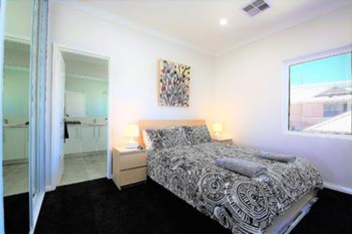 Room 2 of 13