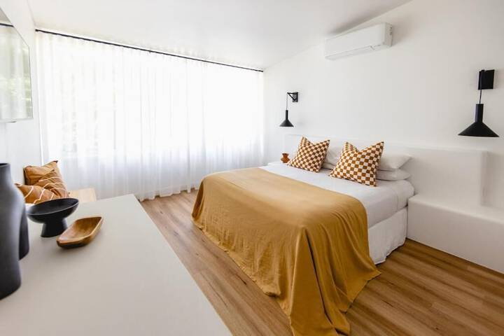 Room 3 of 36