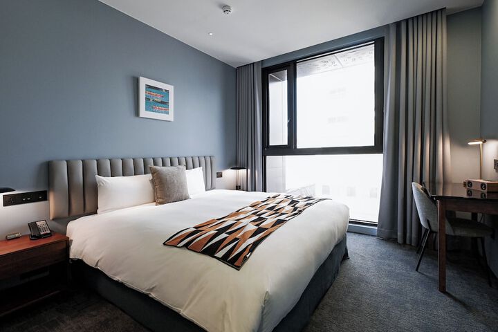 Room 52 of 113