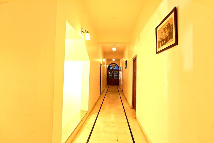 Hotel Interior 6 of 77