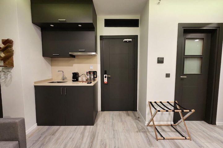 Room 16 of 55