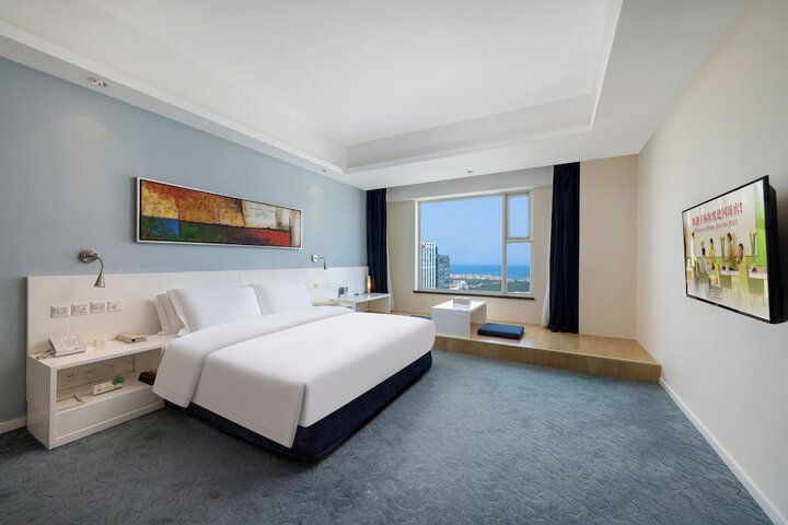 Room 28 of 98