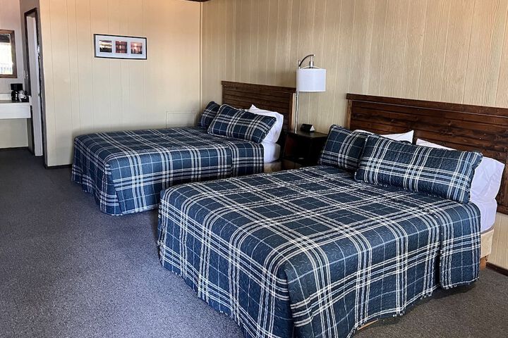 Room 32 of 149