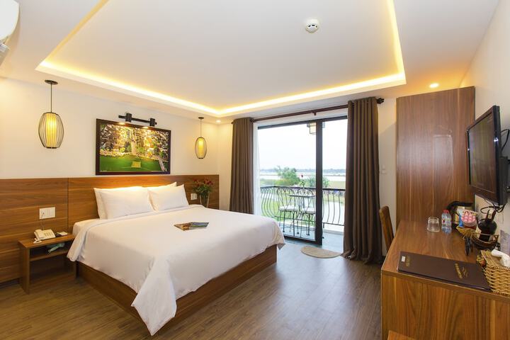 Room 25 of 67