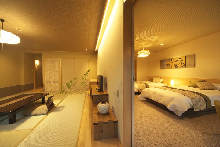 Room 8 of 37