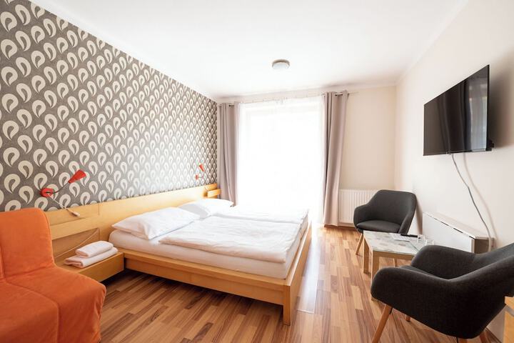 Room 63 of 140