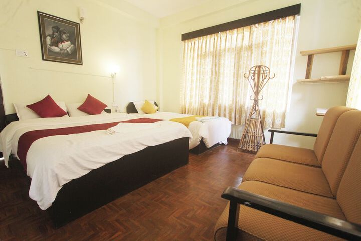 Room 13 of 29