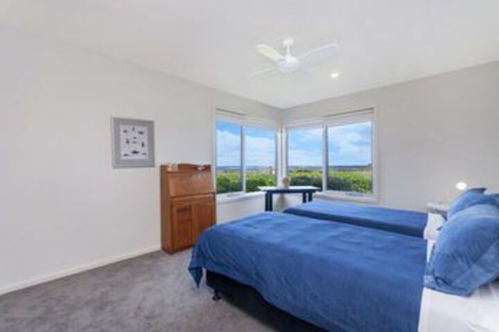 Room 7 of 14