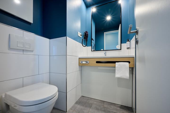 Clean Restrooms