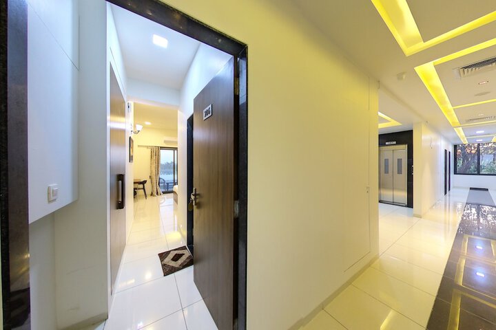 Room 13 of 78