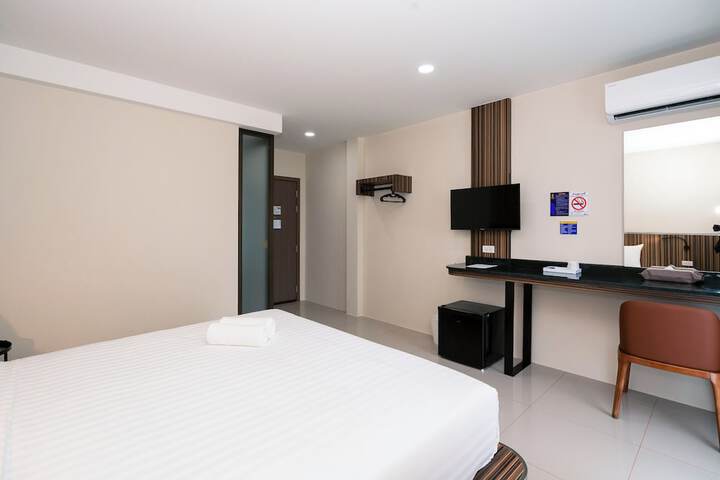 Room 29 of 97
