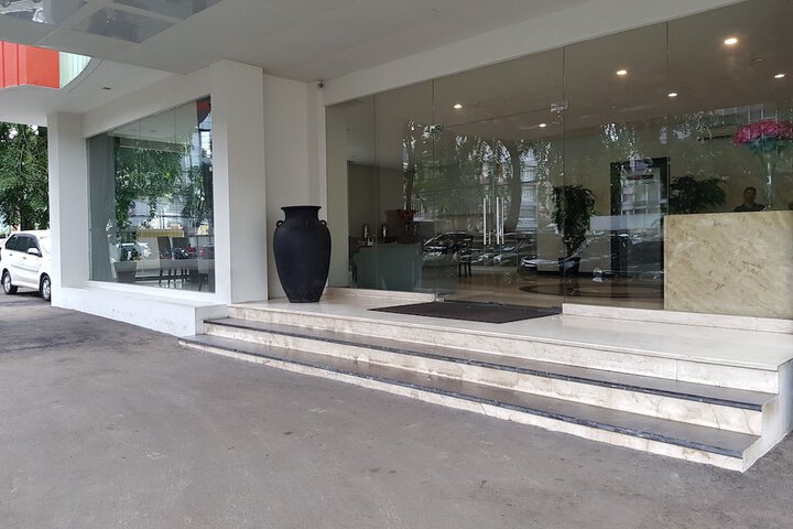 Hotel 3 of 48