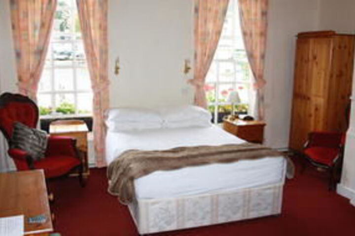Room 8 of 23