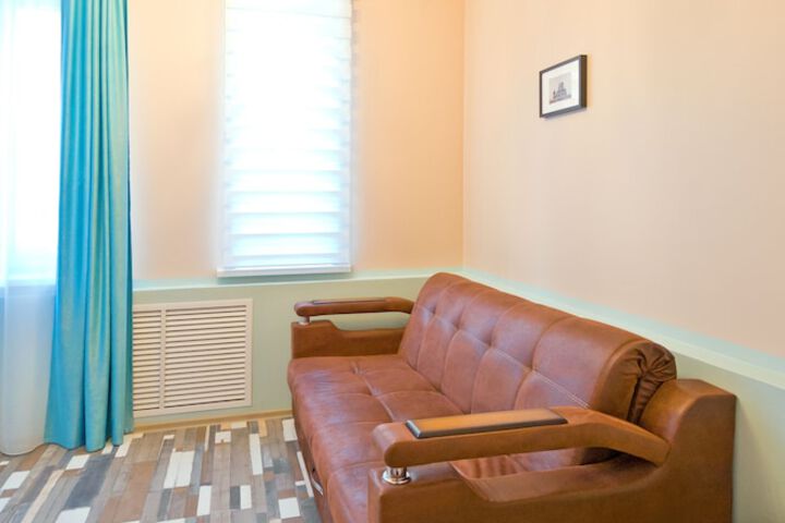 Room 22 of 36