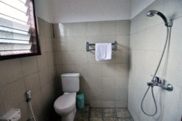 Room 4 of 53