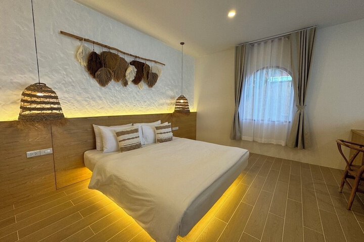 Room 58 of 214