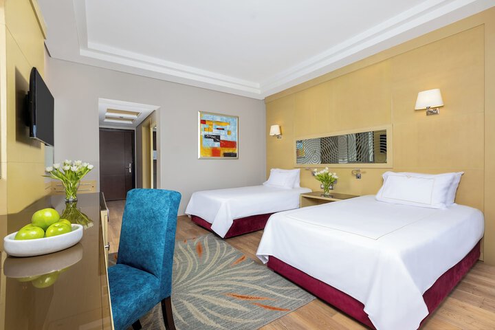 Room 20 of 180