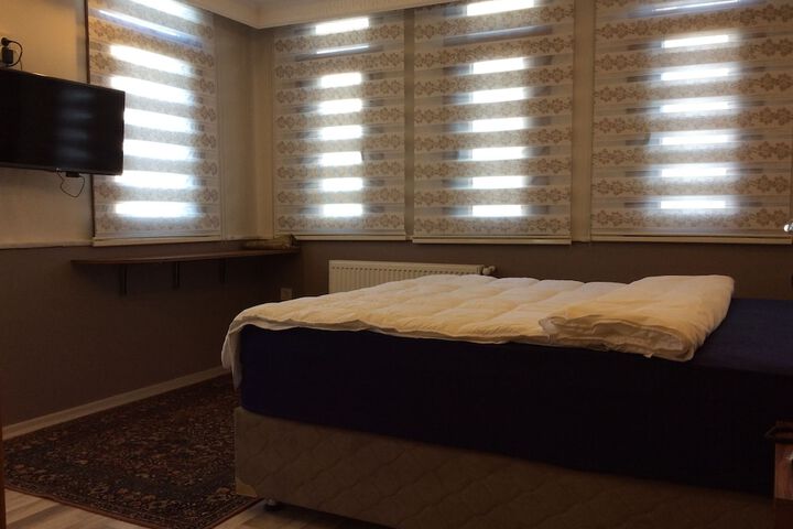 Room 10 of 39