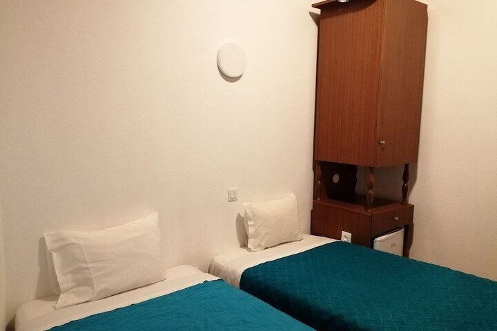 Room 17 of 81
