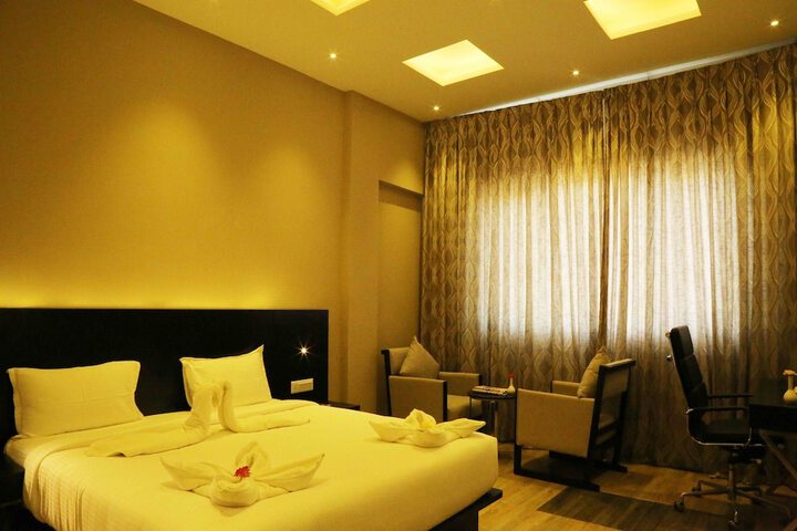 Room 10 of 49
