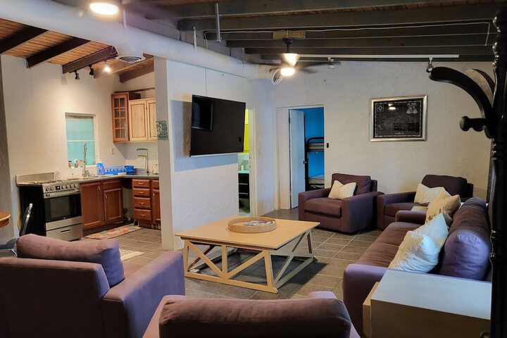 Room 30 of 81