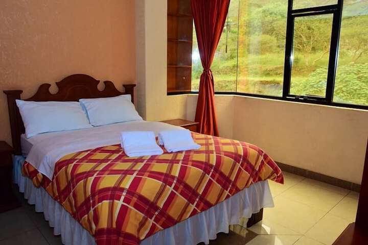 Room 8 of 17
