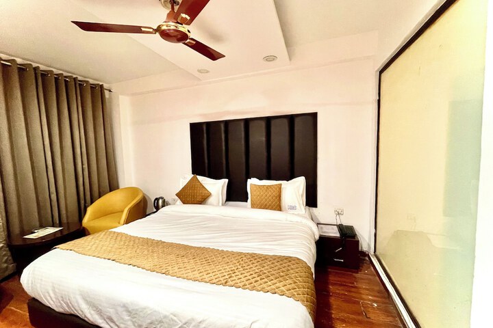 Room 13 of 55