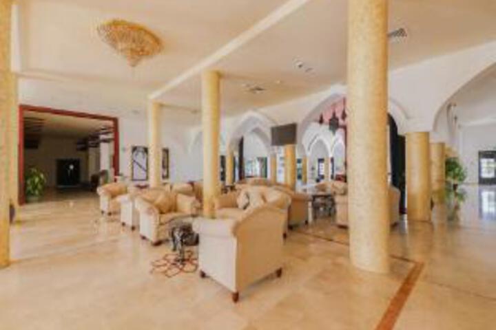 Hotel 2 of 6