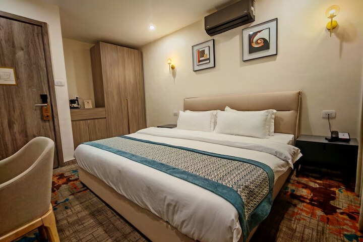 Room 38 of 118