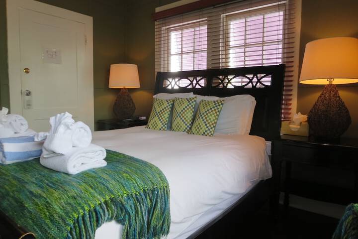 Room 20 of 47