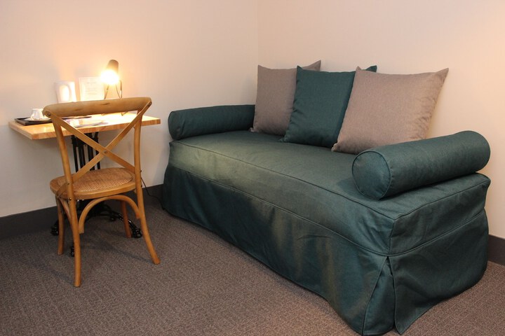 Room 21 of 59