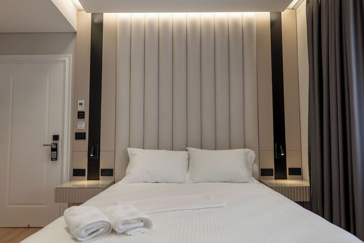 Room 30 of 41