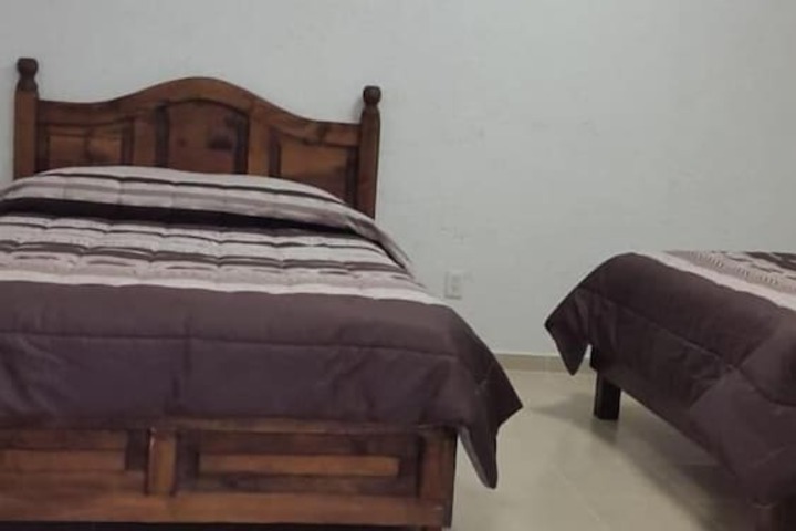 Room 7 of 38