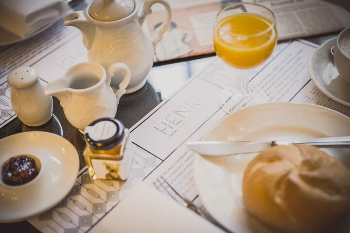 Breakfast/Coffee Service 30 of 63