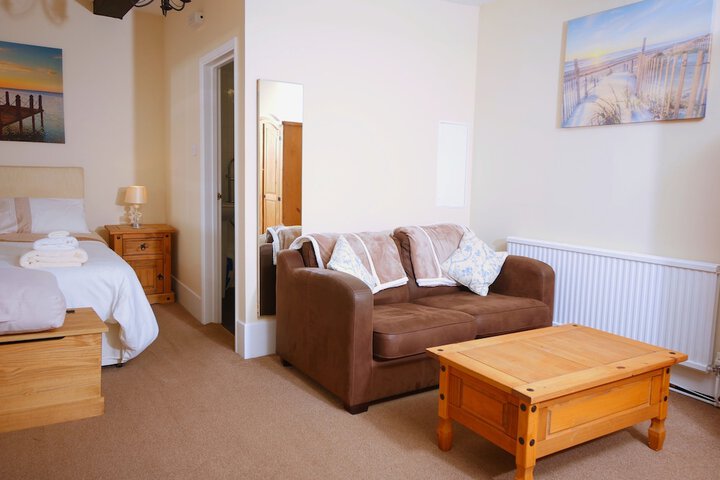 Room 15 of 54