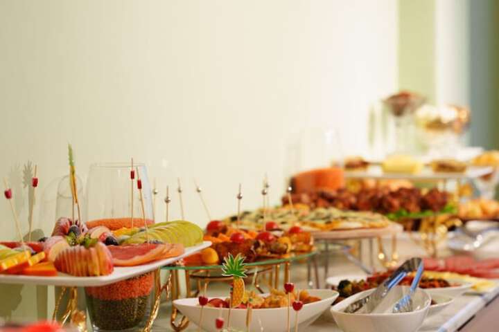 Dining 35 of 49