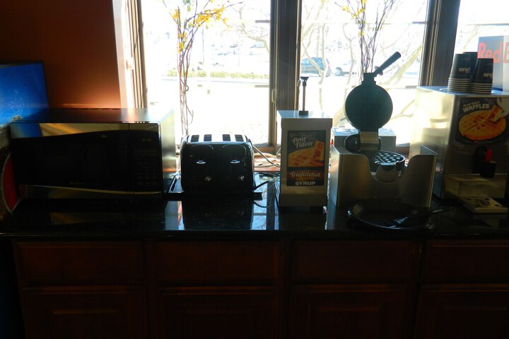 Breakfast/Coffee Service 38 of 42