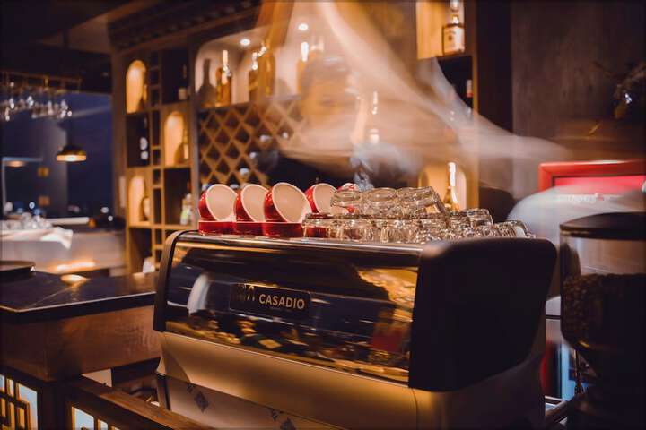 Dining 90 of 121