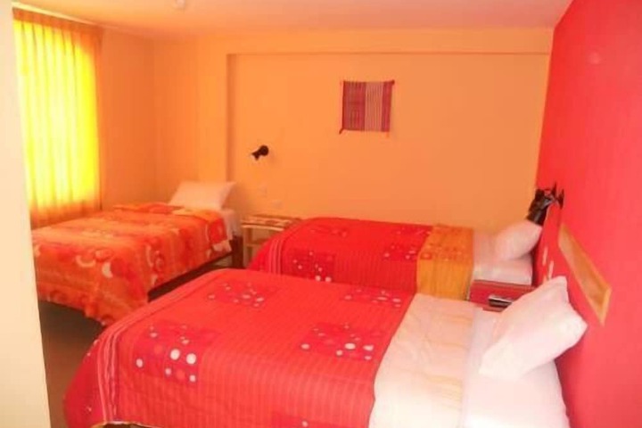 Room 8 of 19